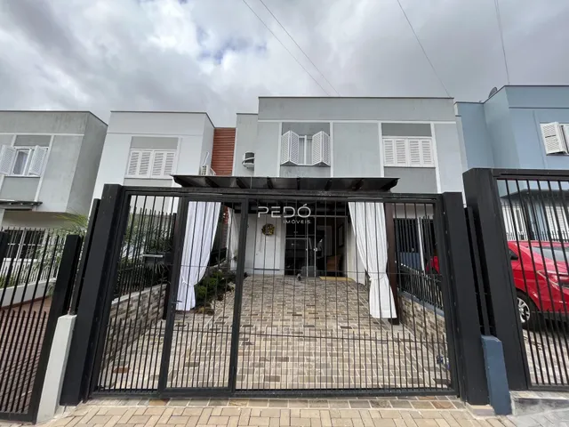 Sobrado com 2 dormitórios