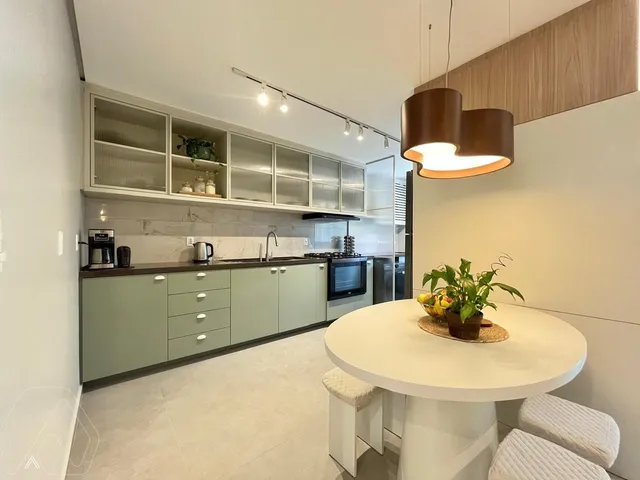 Apartamento com 3 dormitórios