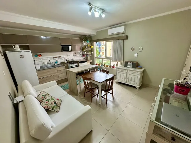 Apartamento com 1 dormitório, foto 2