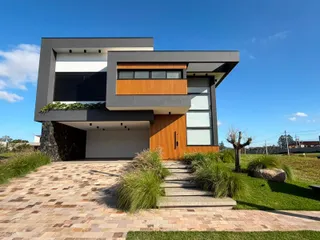 Casa com 3 dormitórios, foto 1