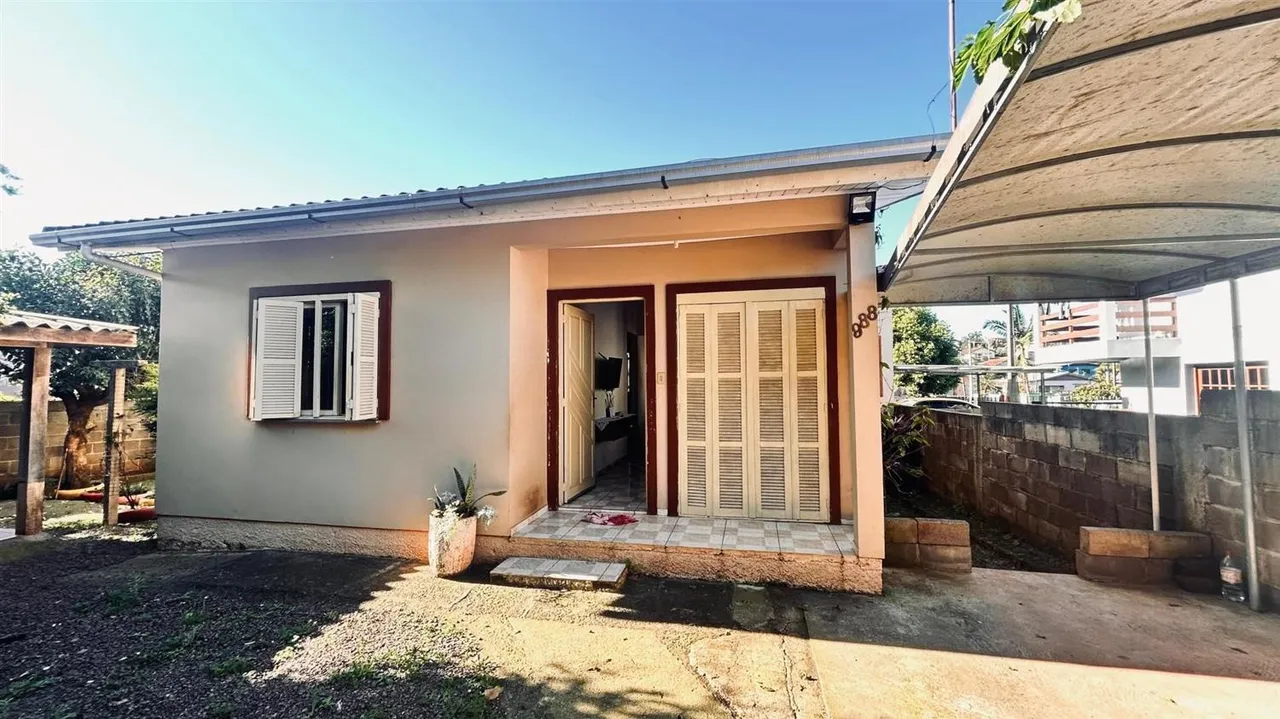 Casa com 3 dormitórios, foto 1