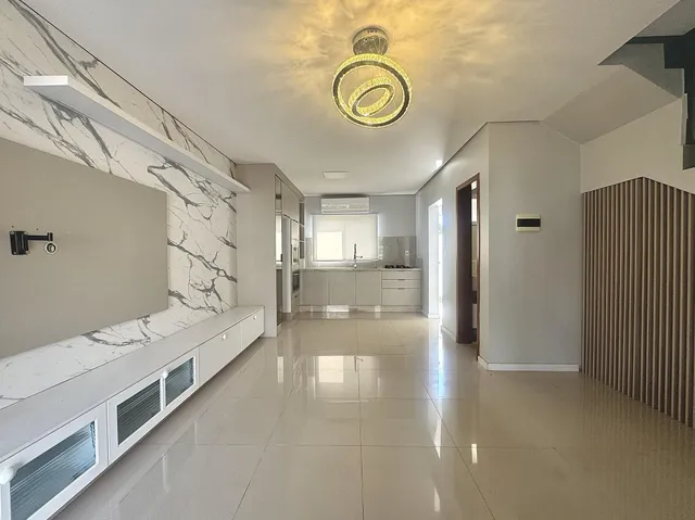 Sobrado com 3 dormitórios