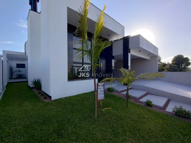 Casa com 3 dormitórios