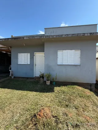 Casa com 2 dormitórios, foto 1