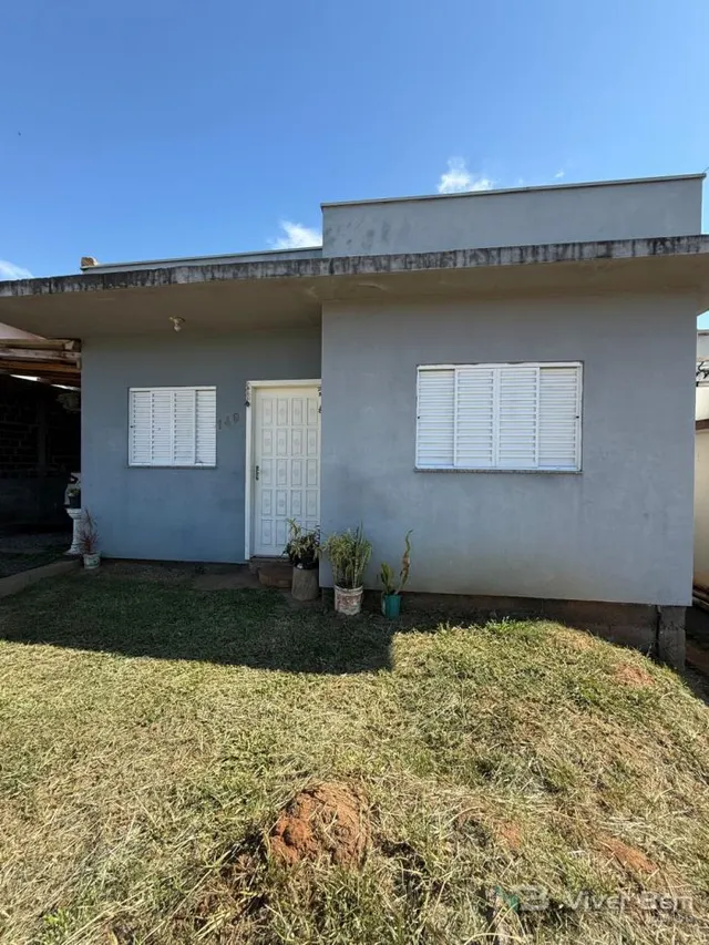 Casa com 2 dormitórios