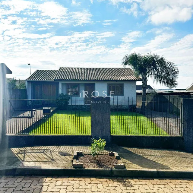 Casa com 2 dormitórios