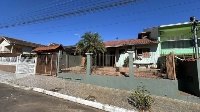 Casa com 3 dormitórios, foto 2