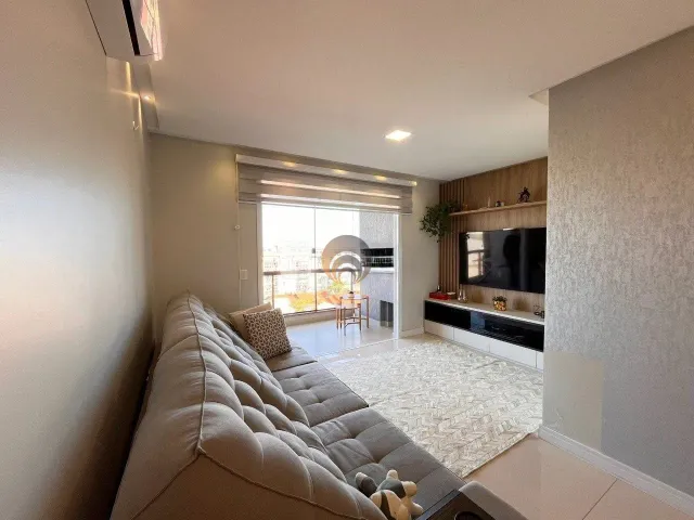 Apartamento com 2 dormitórios