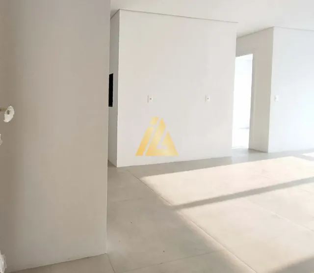 Apartamento com 2 dormitórios