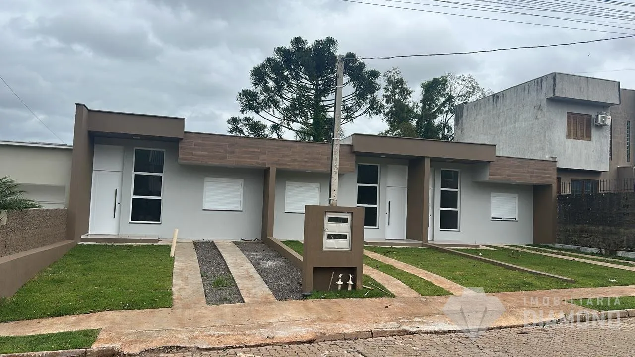 Casa geminada com 2 dormitórios, foto 1