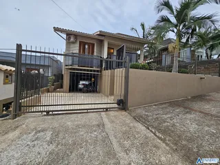 Casa com 3 dormitórios, foto 1