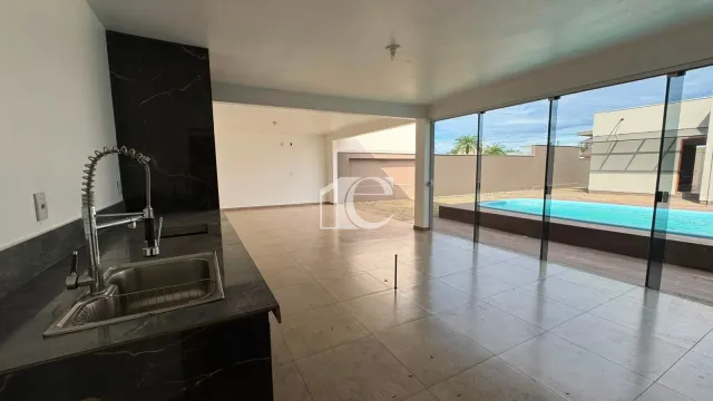Casa com 2 dormitórios, foto 2