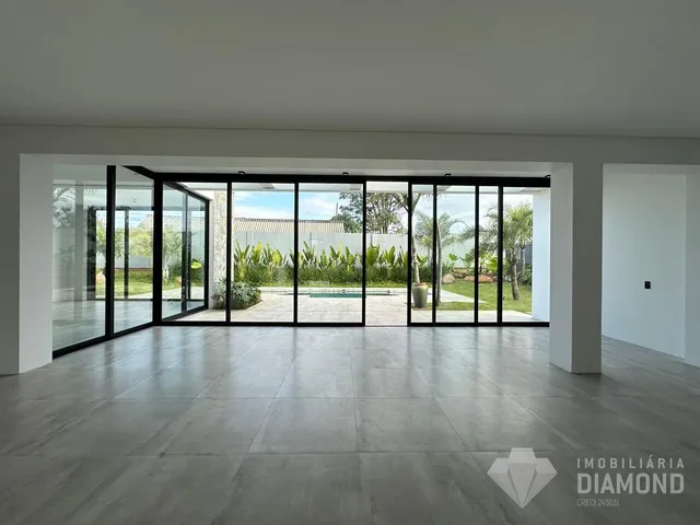 Casa com 6 dormitórios, foto 3
