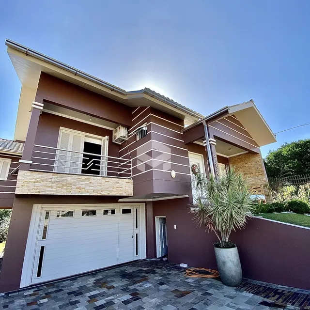 Casa com 3 dormitórios