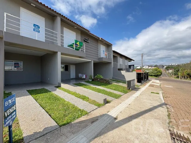 Sobrado com 2 dormitórios