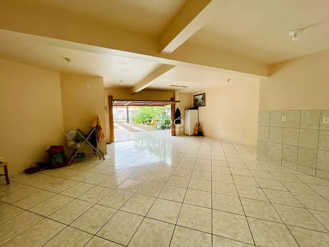 Casa com 4 dormitórios, foto 3