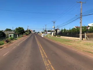 Vista de uma estrada rural em Lajeado, Brasil.