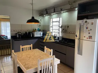 Casa com 4 dormitórios, foto 3