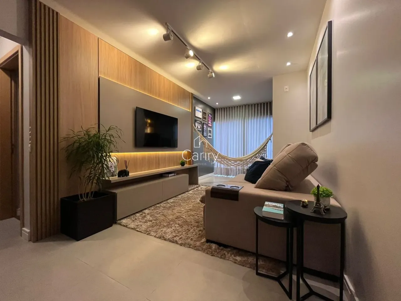 Apartamento com 2 dormitórios, foto 1