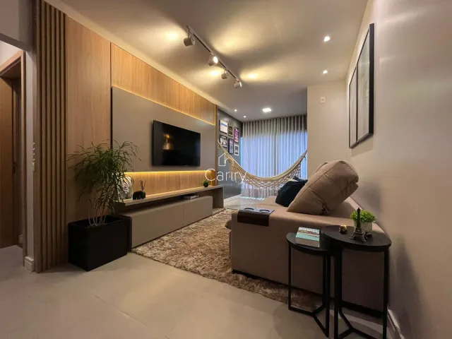 Apartamento com 2 dormitórios