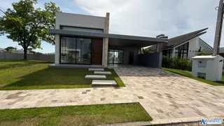 Casa com 3 dormitórios, foto 1