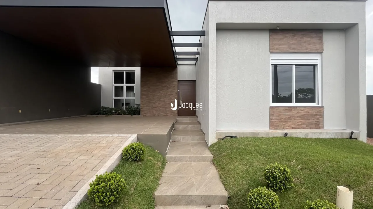 Casa com 3 dormitórios, foto 1