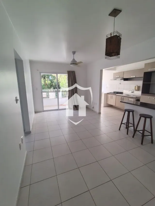 Apartamento com 2 dormitórios, foto 2