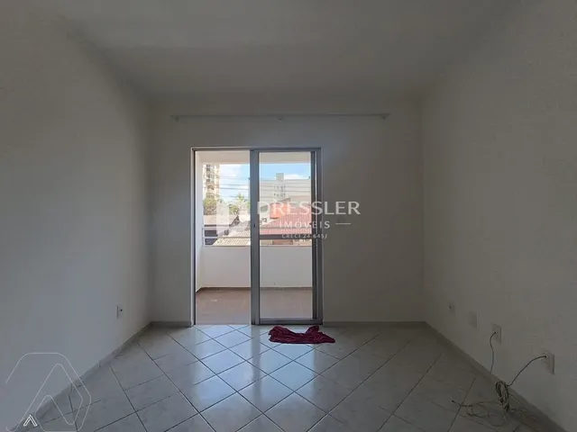 Apartamento com 1 dormitório, foto 2