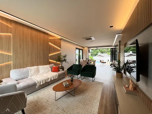 Casa com 4 dormitórios, foto 3