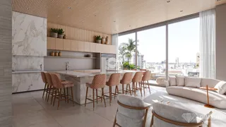 Interior moderno de uma sala de estar com cozinha aberta e vista para a cidade.