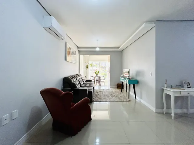 Apartamento com 3 dormitórios, foto 3