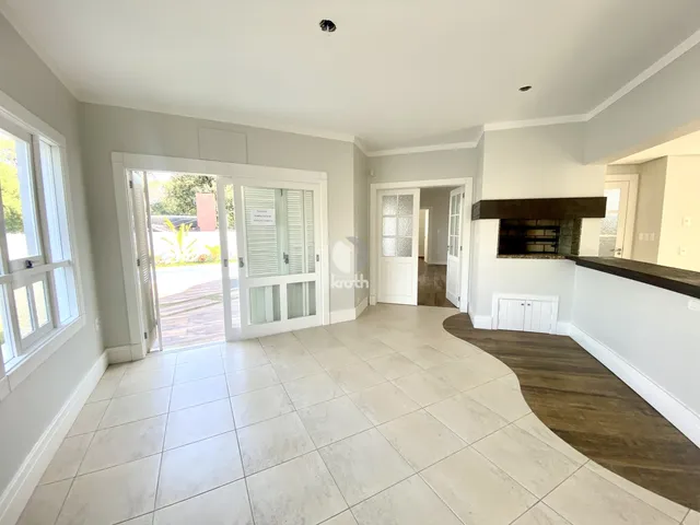 Casa com 4 dormitórios, foto 5