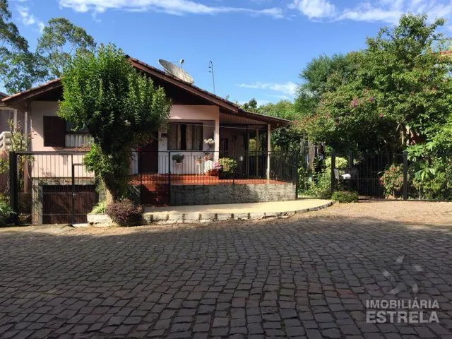 Casa com 2 dormitórios