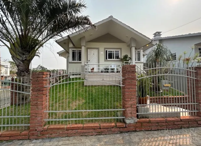 Casa com 3 dormitórios, foto 2