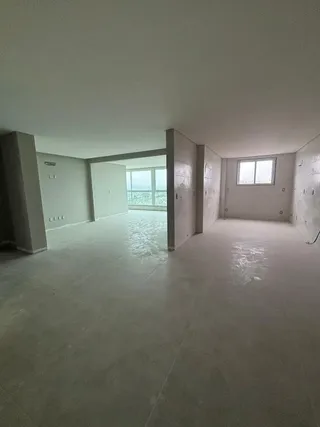 Apartamento com 3 dormitórios, foto 2