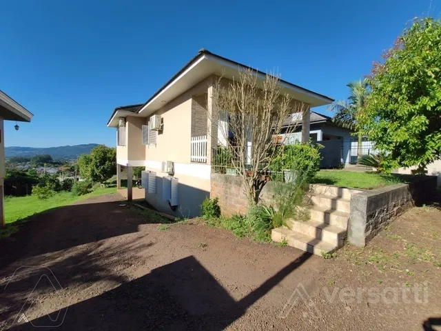 Casa com 4 dormitórios, foto 2