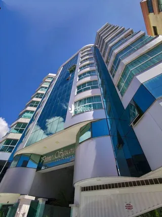 Apartamento com 2 dormitórios