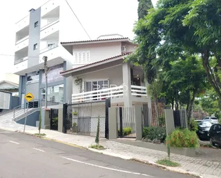 Fachada de um prédio residencial em Lajeado, Brasil.