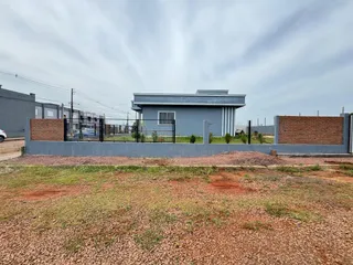 Casa com 2 dormitórios, foto 3