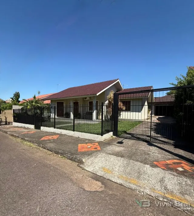 Casa com 3 dormitórios