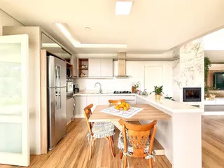 Casa com 4 dormitórios, foto 8