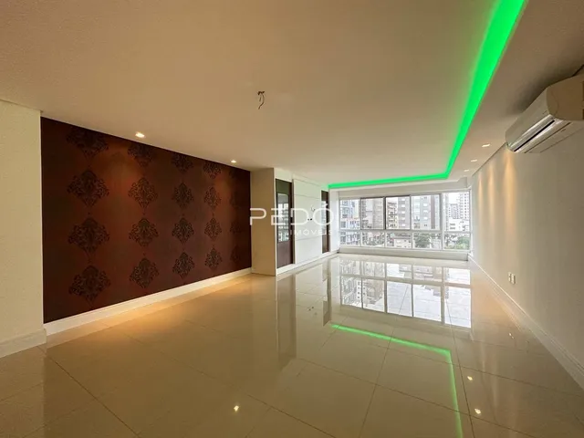 Apartamento com 3 dormitórios, foto 3