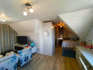Casa com 4 dormitórios, foto 8