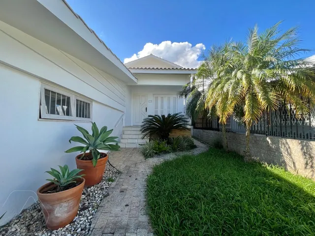 Casa com 5 dormitórios