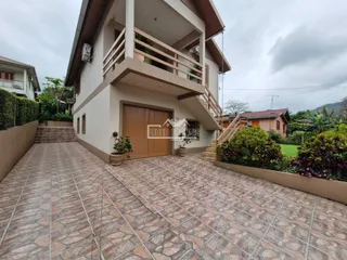 Casa com 3 dormitórios, foto 1