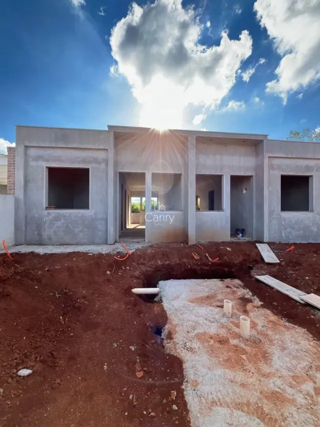 Casa geminada com 2 dormitórios