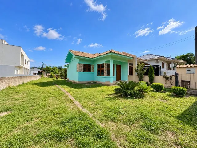Casa geminada com 2 dormitórios