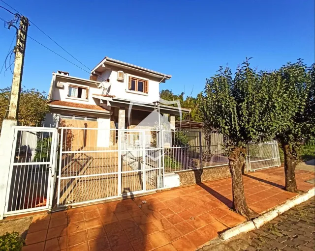 Casa com 4 dormitórios, foto 2