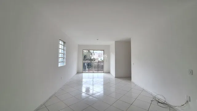 Apartamento com 3 dormitórios, foto 4