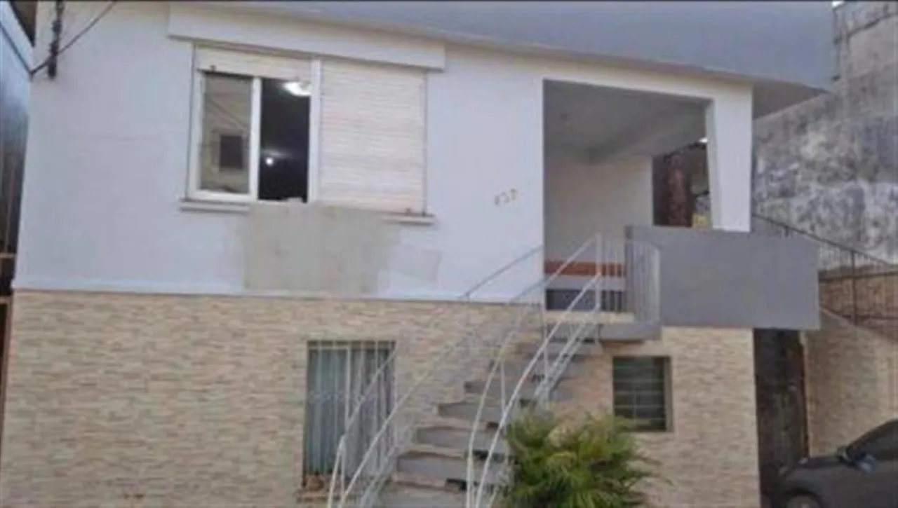 Casa com 3 dormitórios, foto 1
